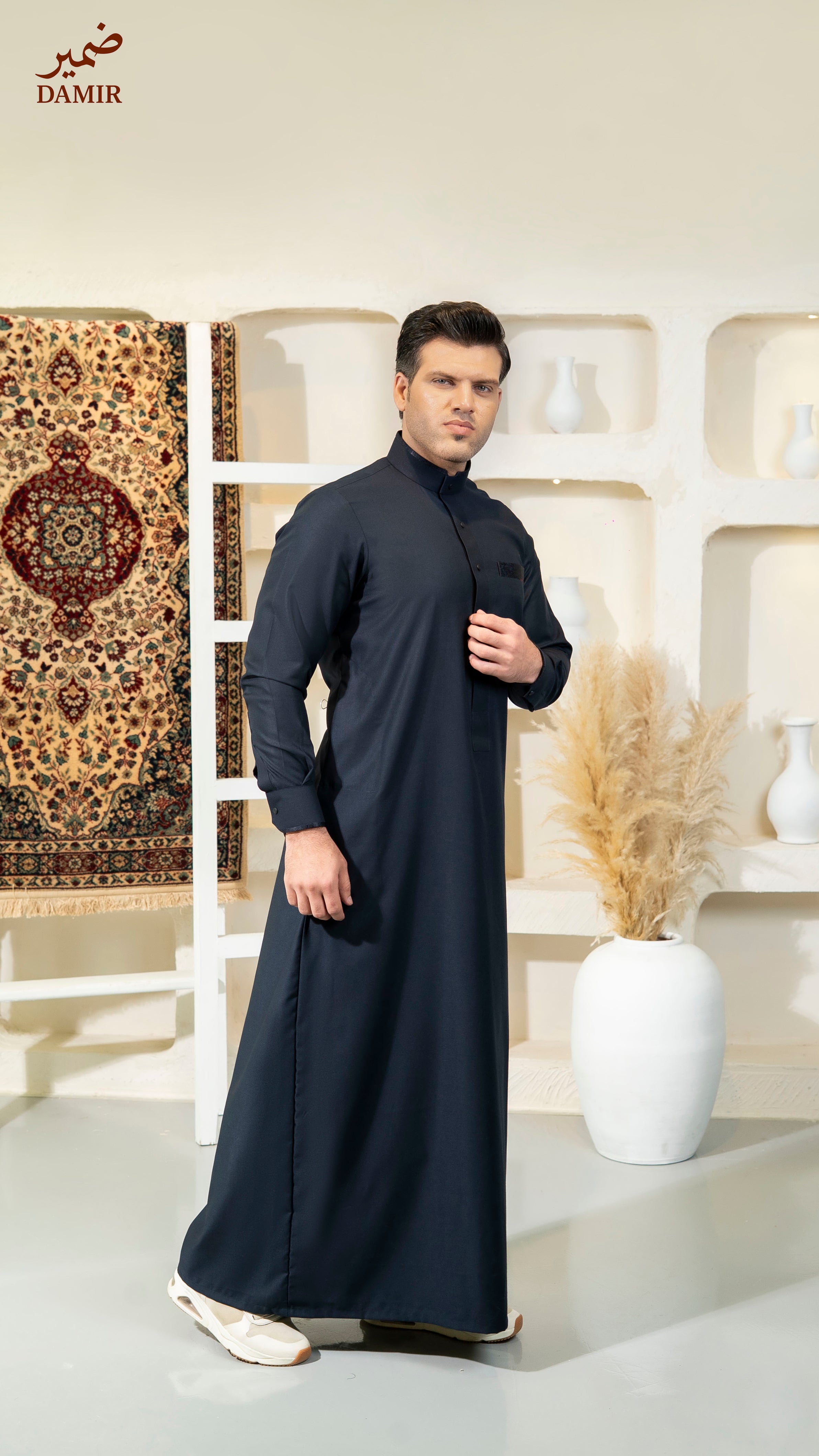 Damir Essential Thobe – Midnight Navy